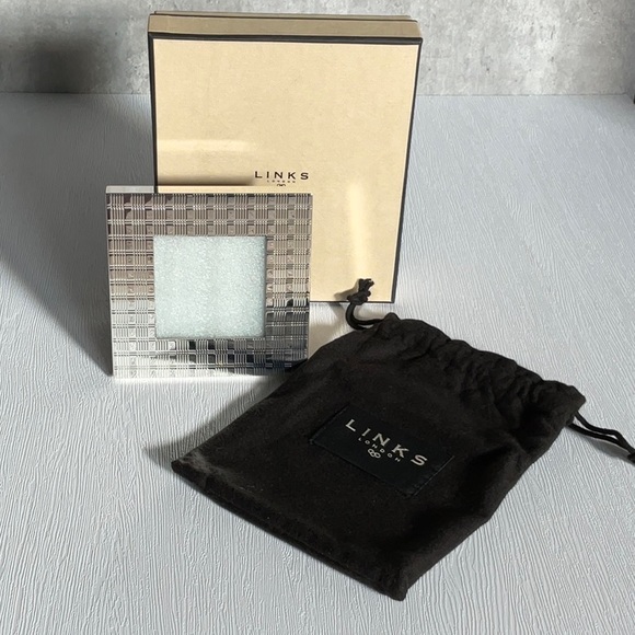 Gorgeous Never used Links of London sliver plate frame. - Picture 3 of 12